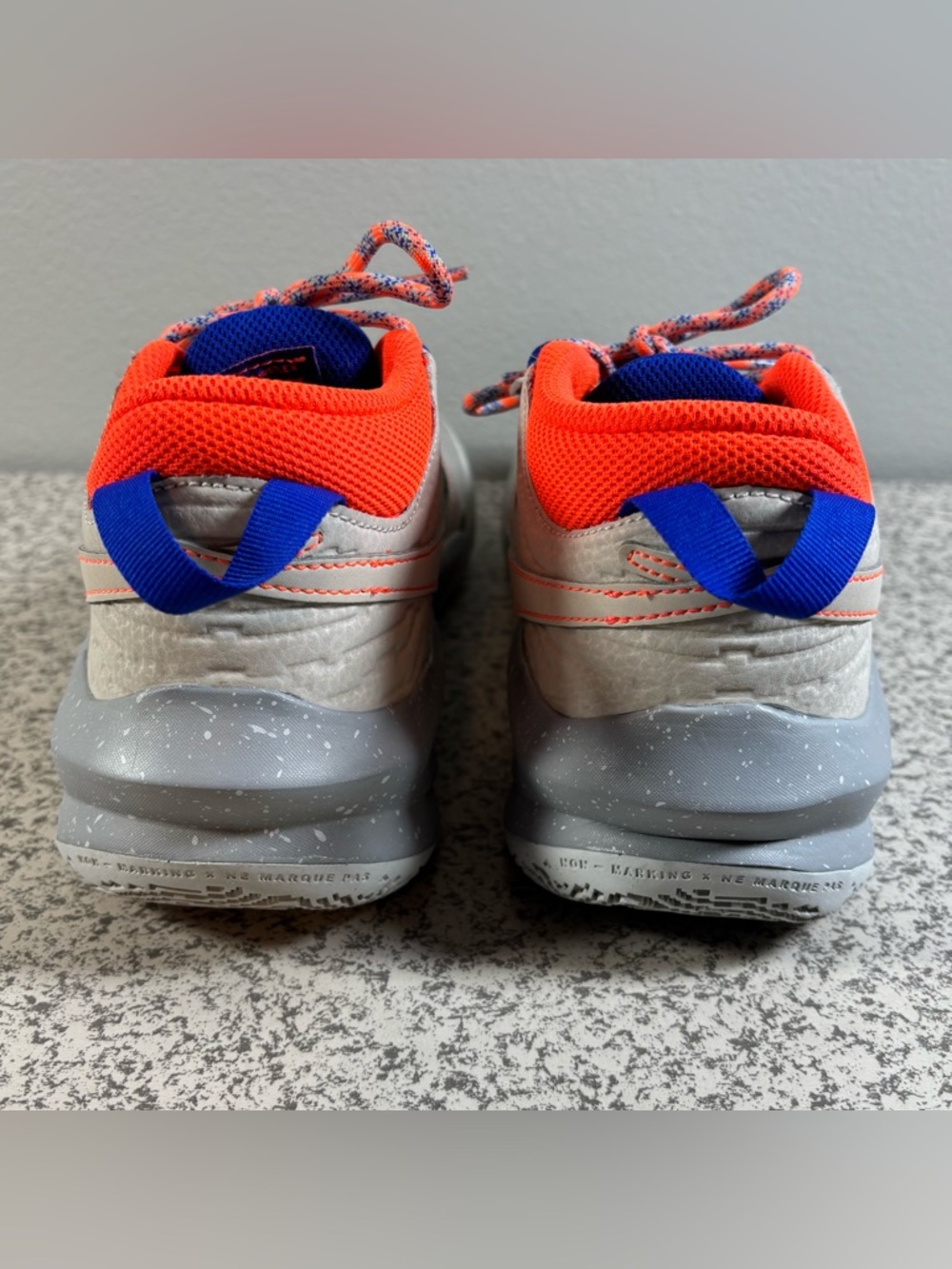 Nike Boys Size 7Y Team Hustle D10 Desert Sand Basketball Shoes (CZ4179-001) EUC - Picture 4 of 13